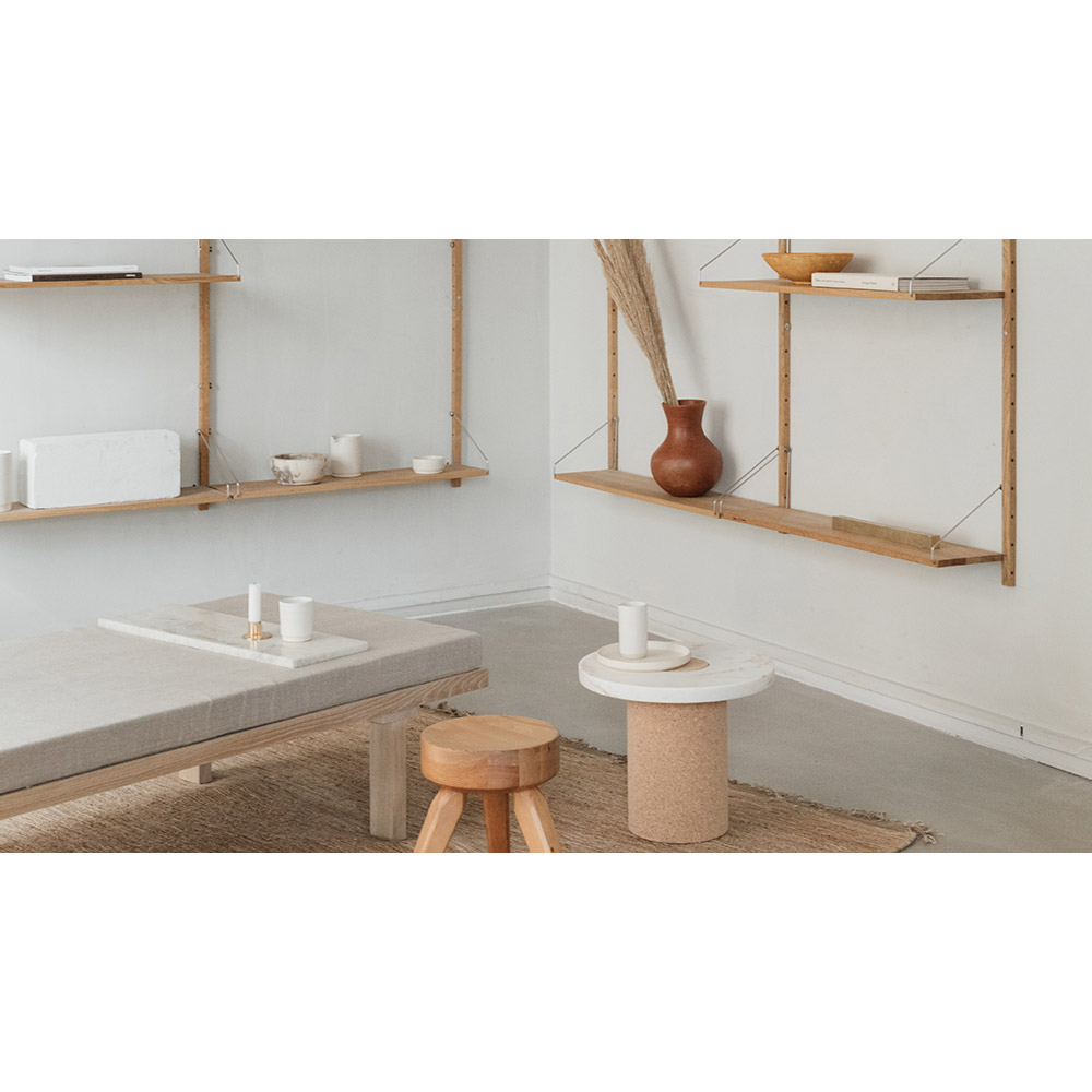KR180 Daybed - Light Natural