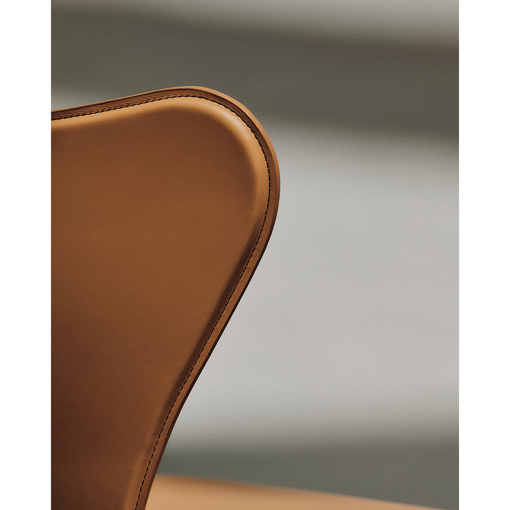 Series 7 Tailored Chair - Warm Ecru