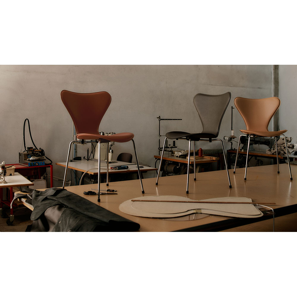 Series 7 Tailored Chair - Warm Ecru