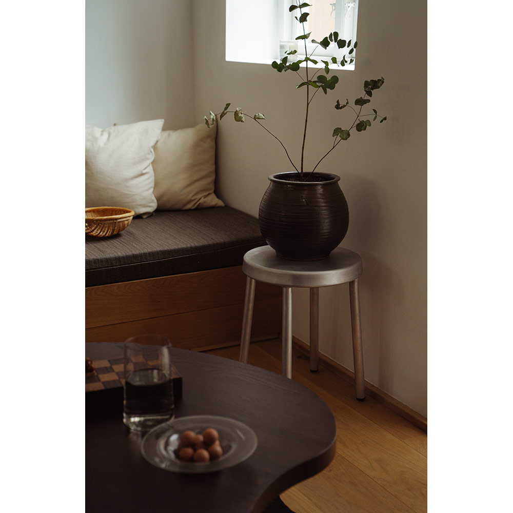 Tasca Stool - Aluminum