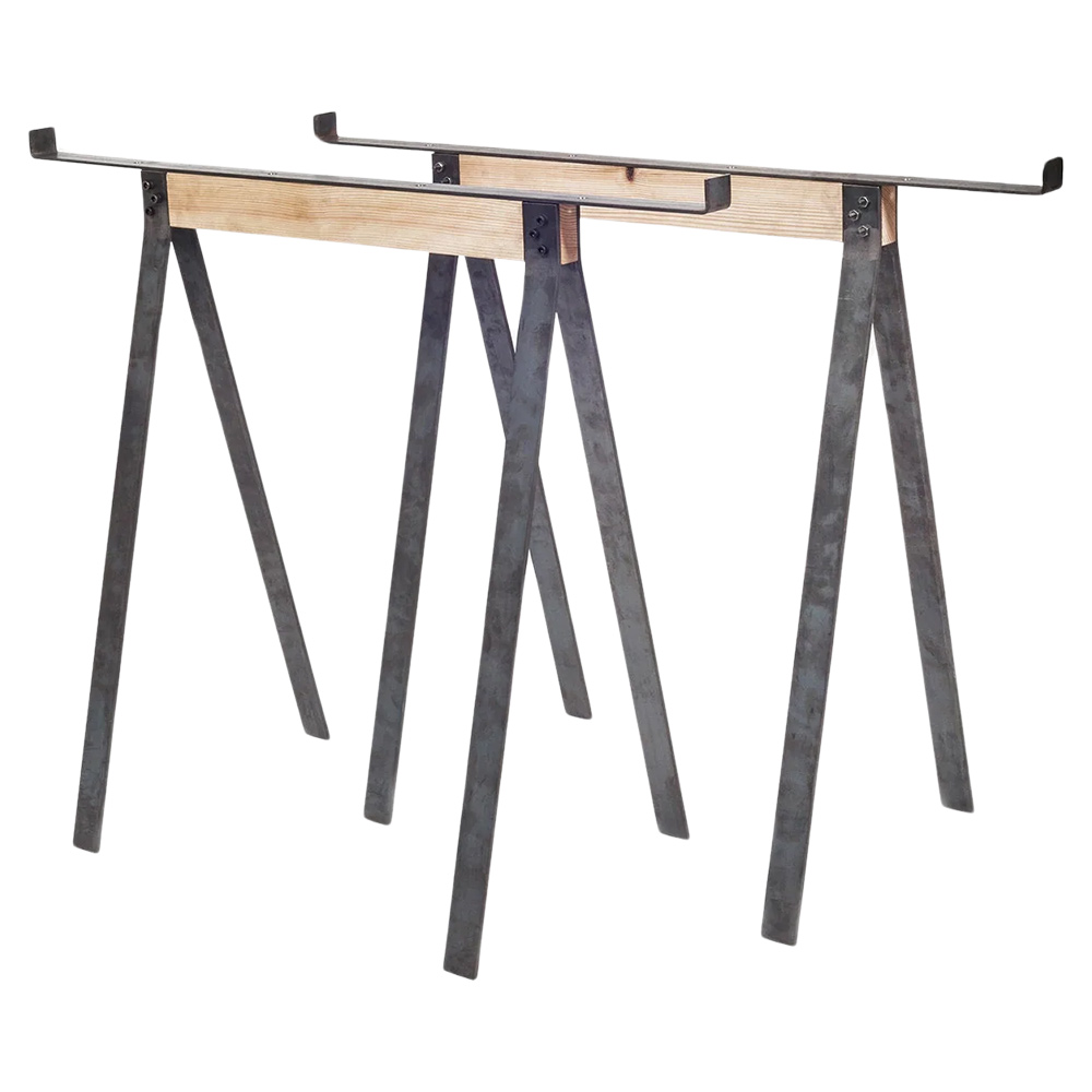 Trestles - Blackened Steel, Oak