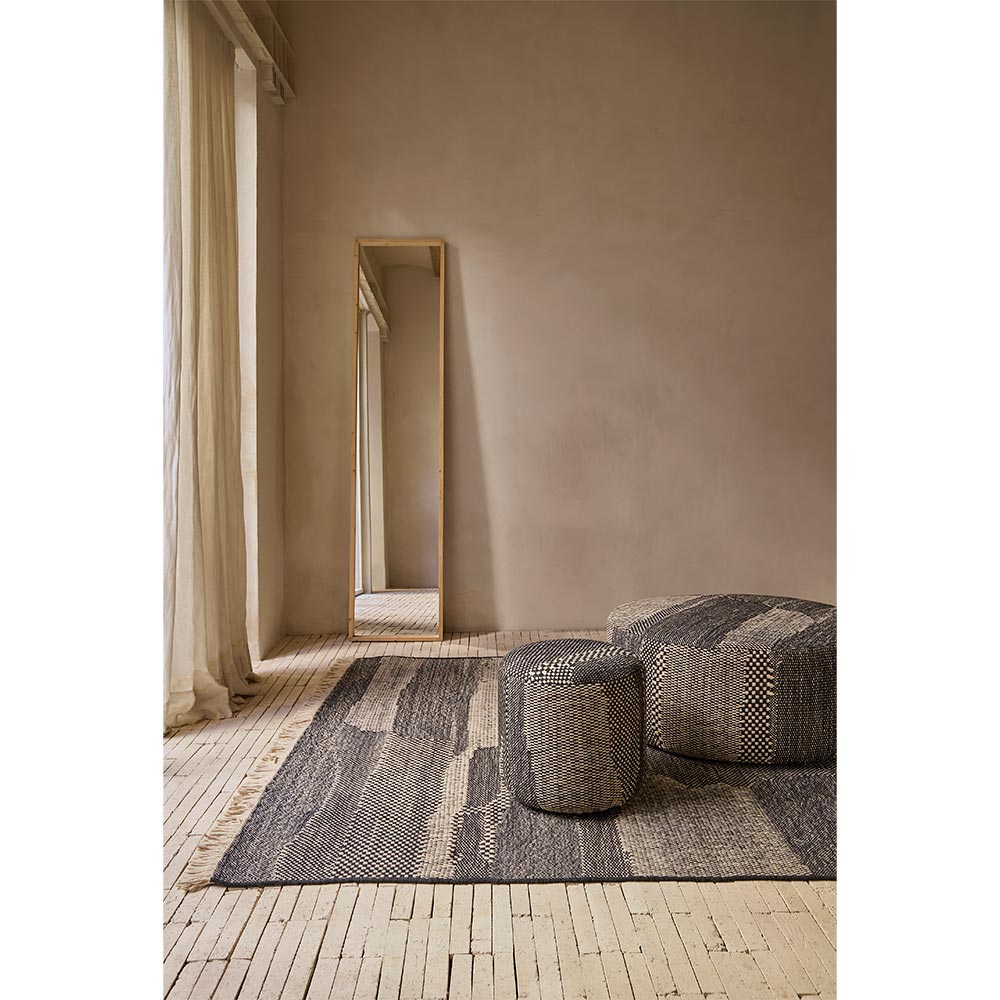 Wabisabi Pouf - Small, Anthracite