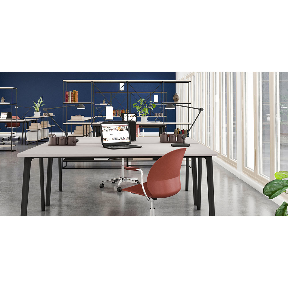 AQ01 Table Lamp - Black