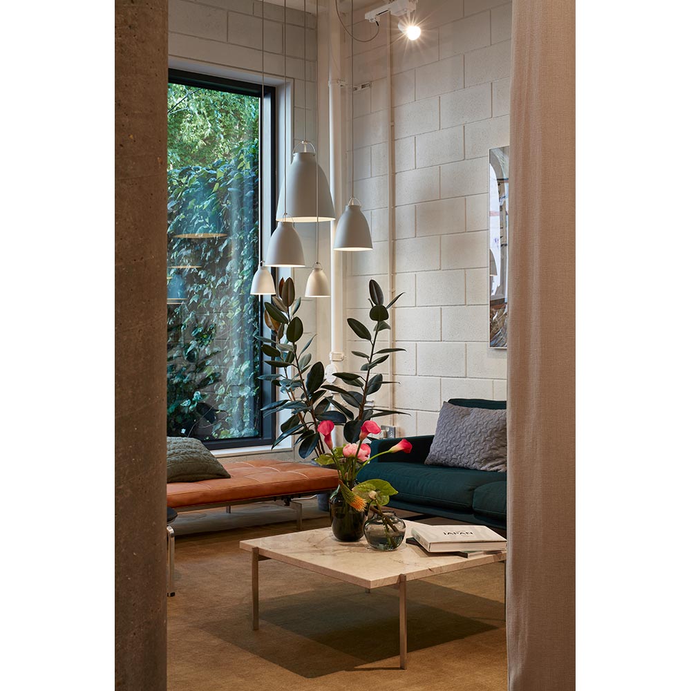 Caravaggio Matte Pendant - White