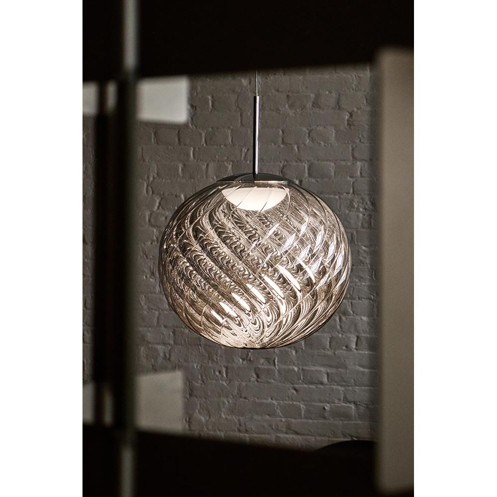 Whirl 18" Pendant - Silver